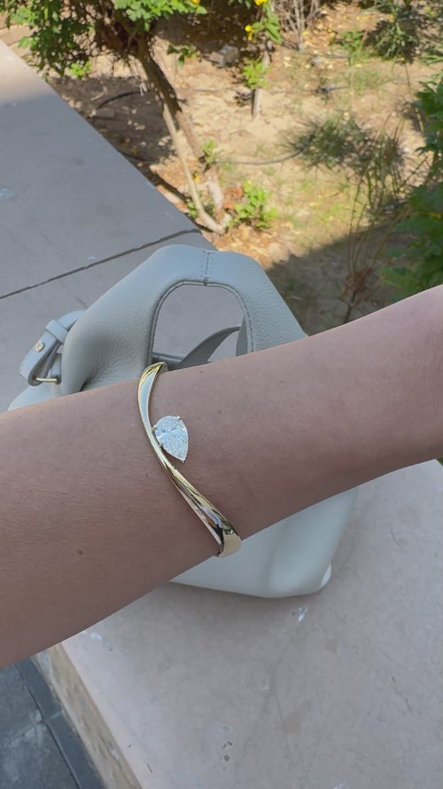 Fira Bangle