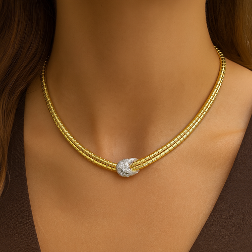 Hobb Knot Necklace